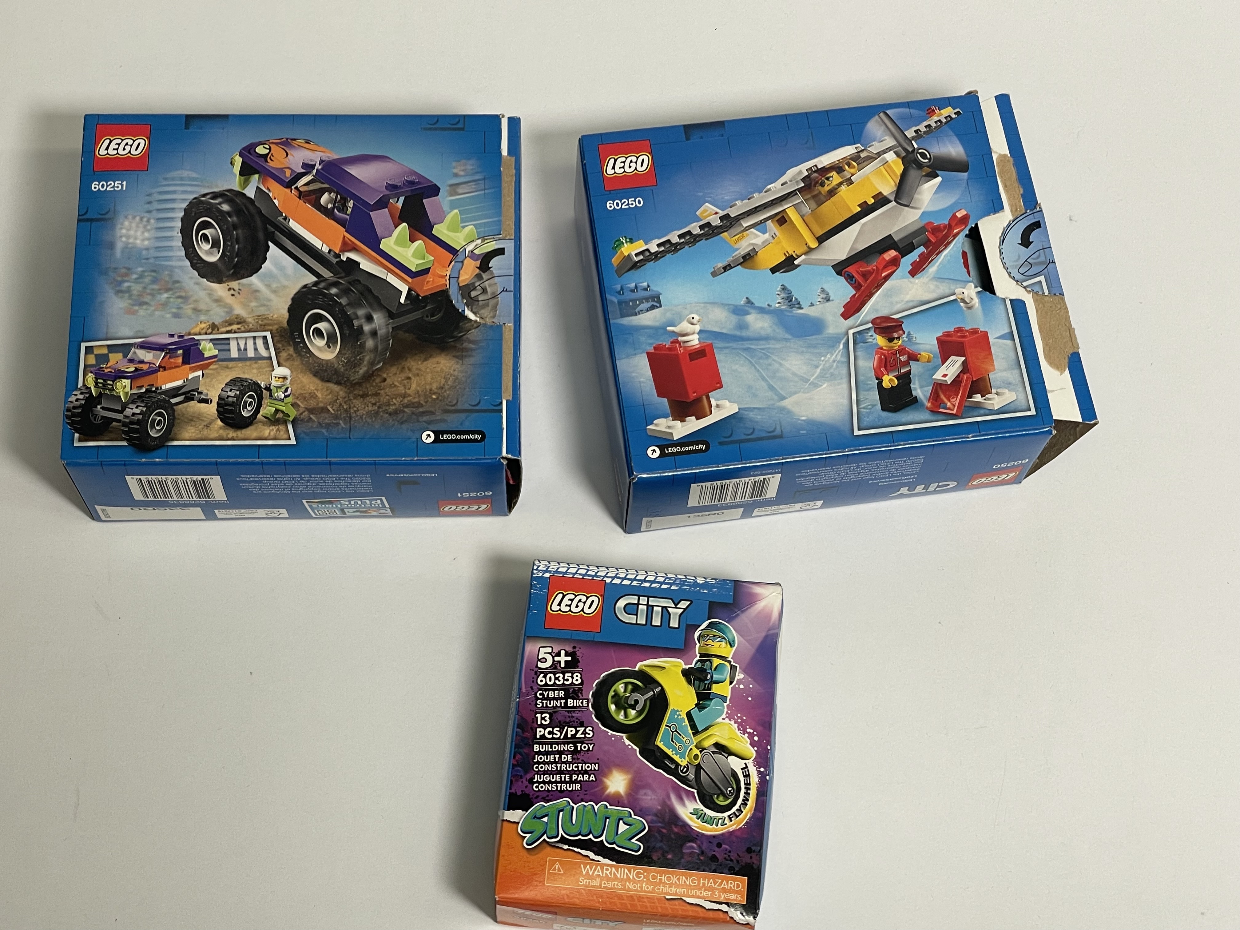 Bag of Three Action Kits Legos img