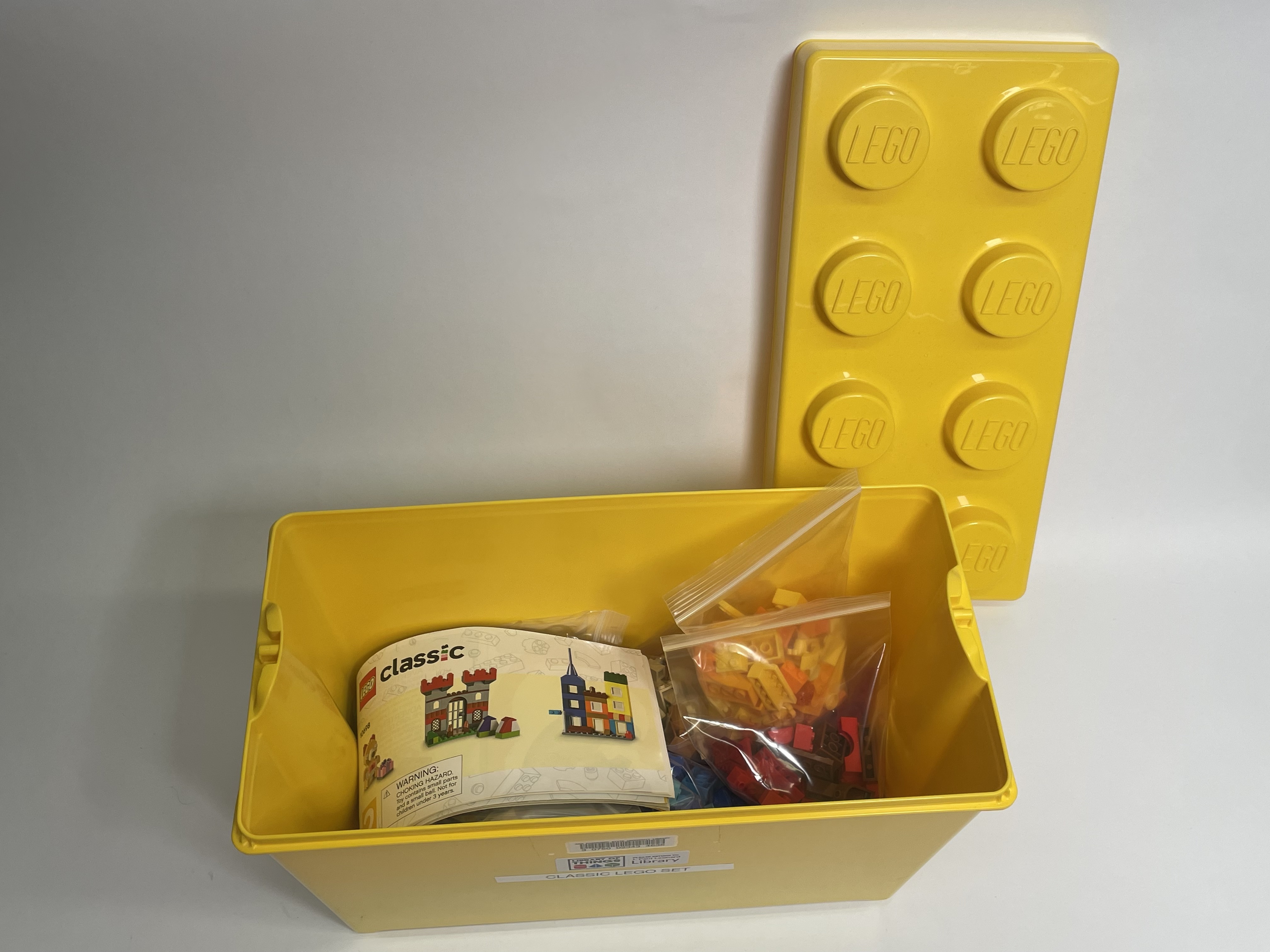 Classic Lego Set img