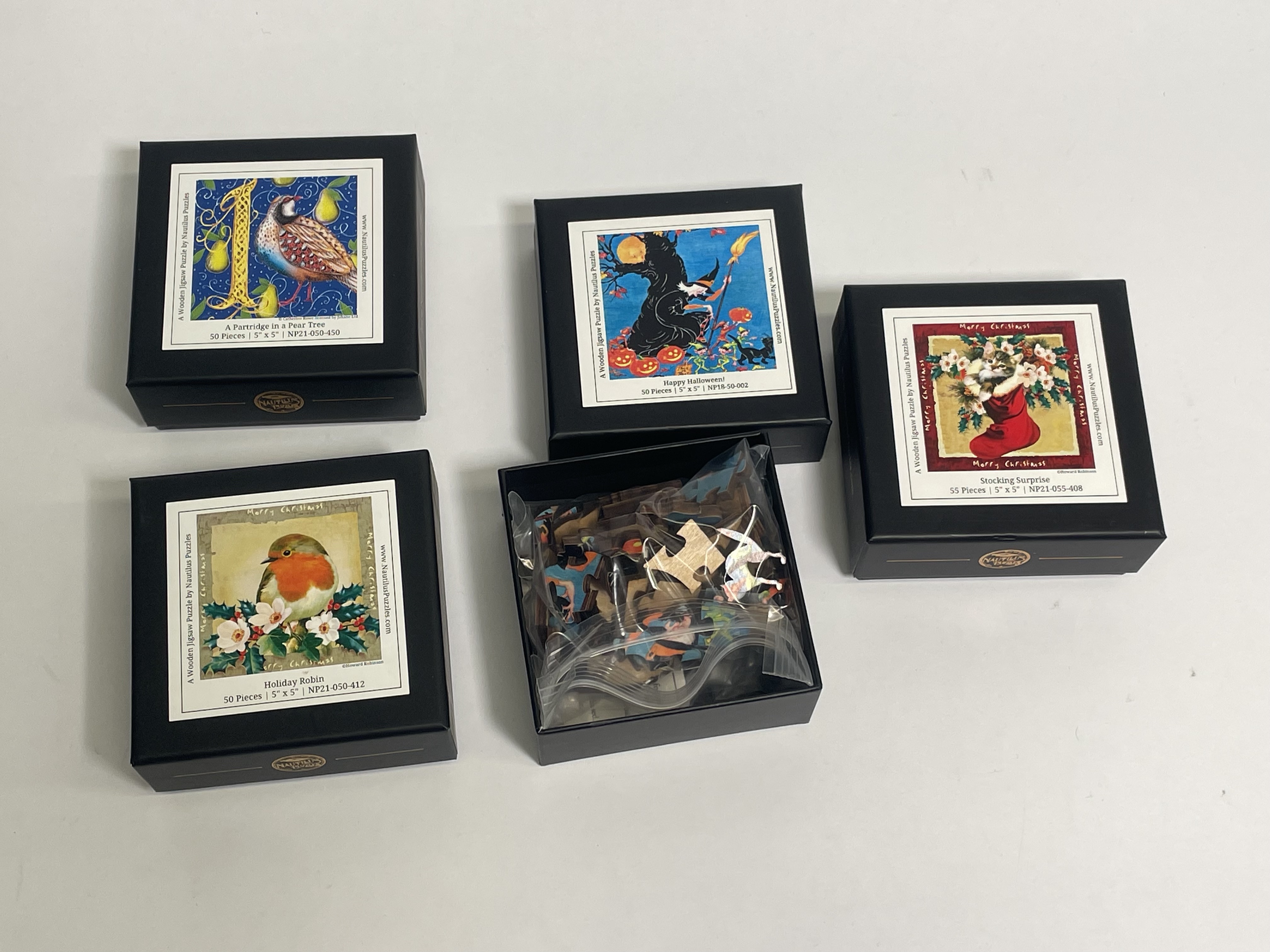 Bag of Four Jigsaw Puzzles Witch Kitten Bird img