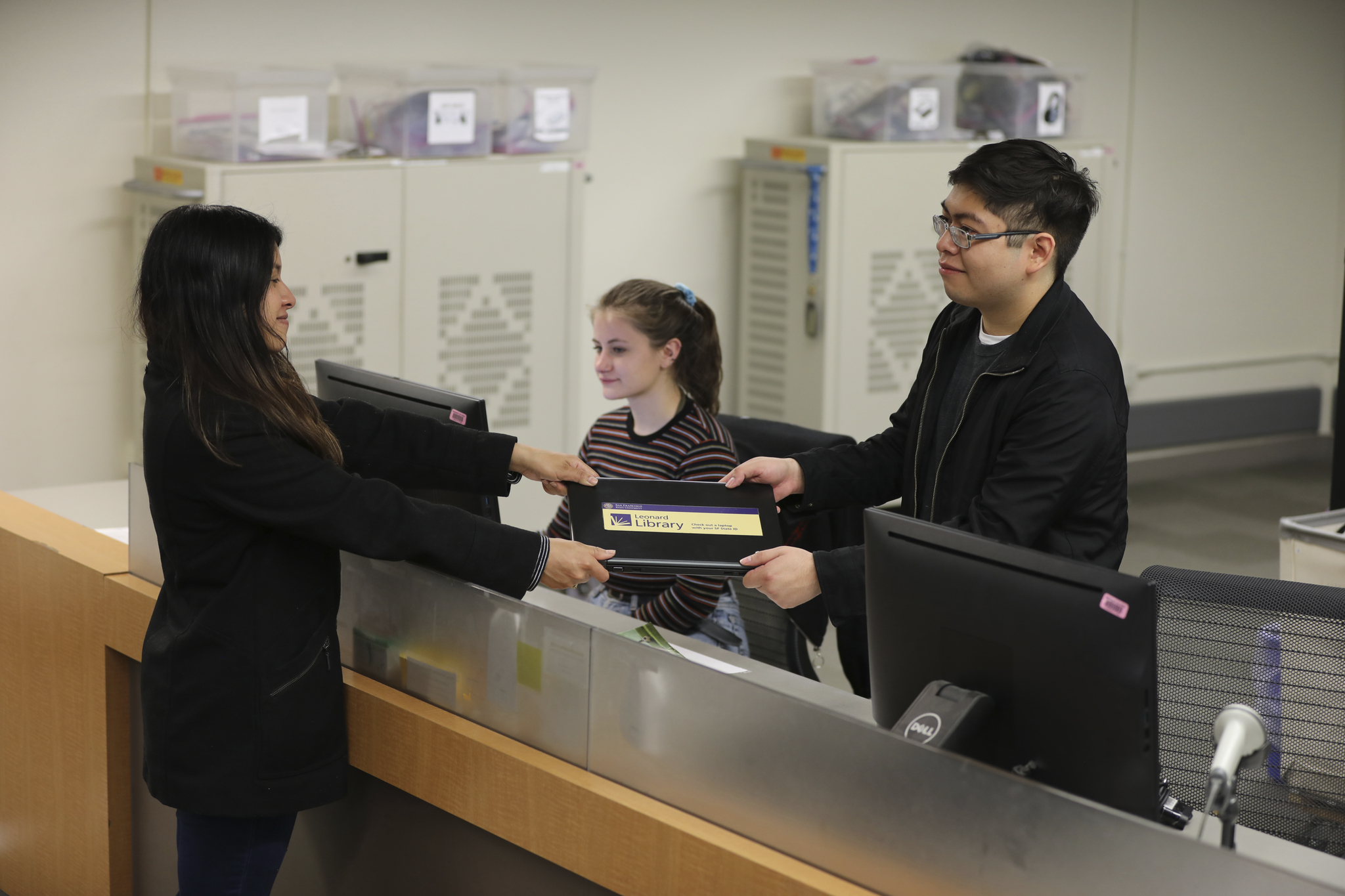 student renting a laptop